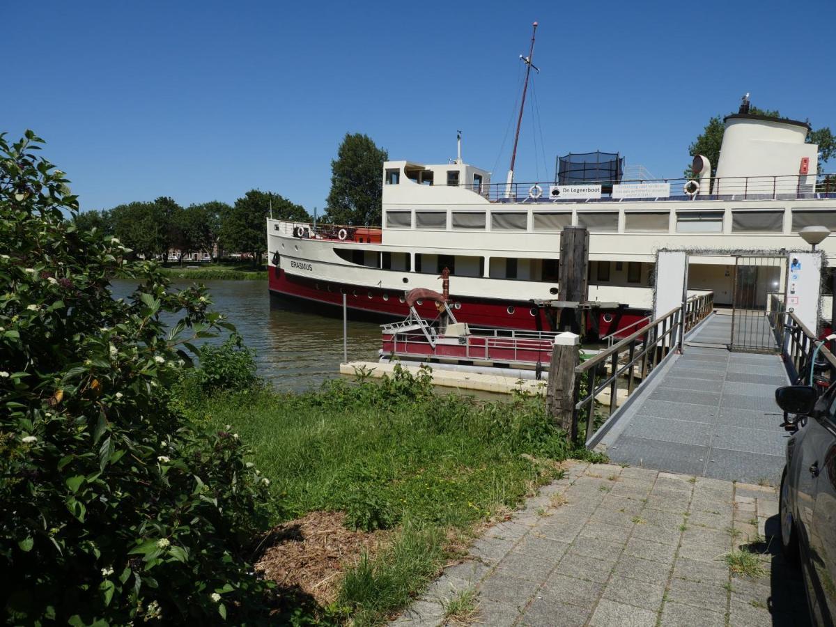 De Logeerboot Dordrecht Bed & Breakfast Ngoại thất bức ảnh