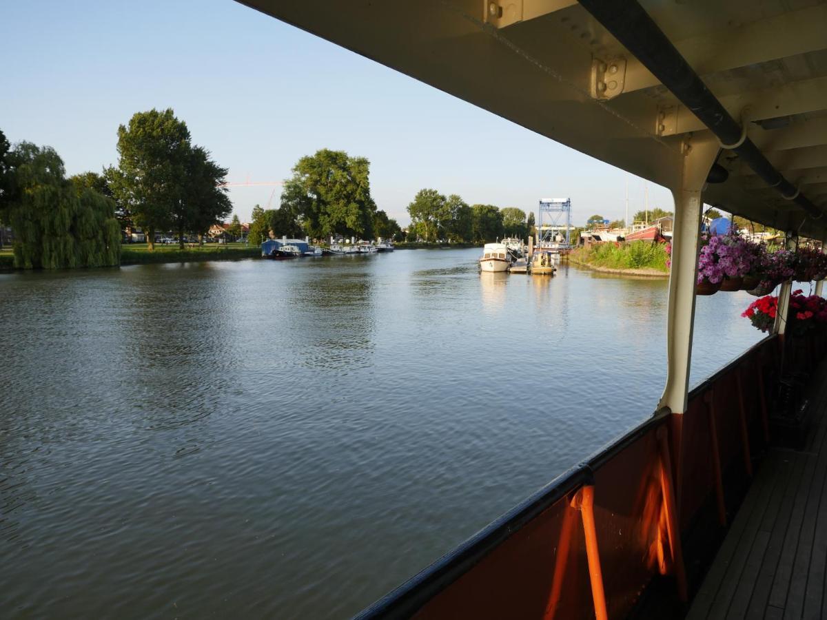 De Logeerboot Dordrecht Bed & Breakfast Ngoại thất bức ảnh