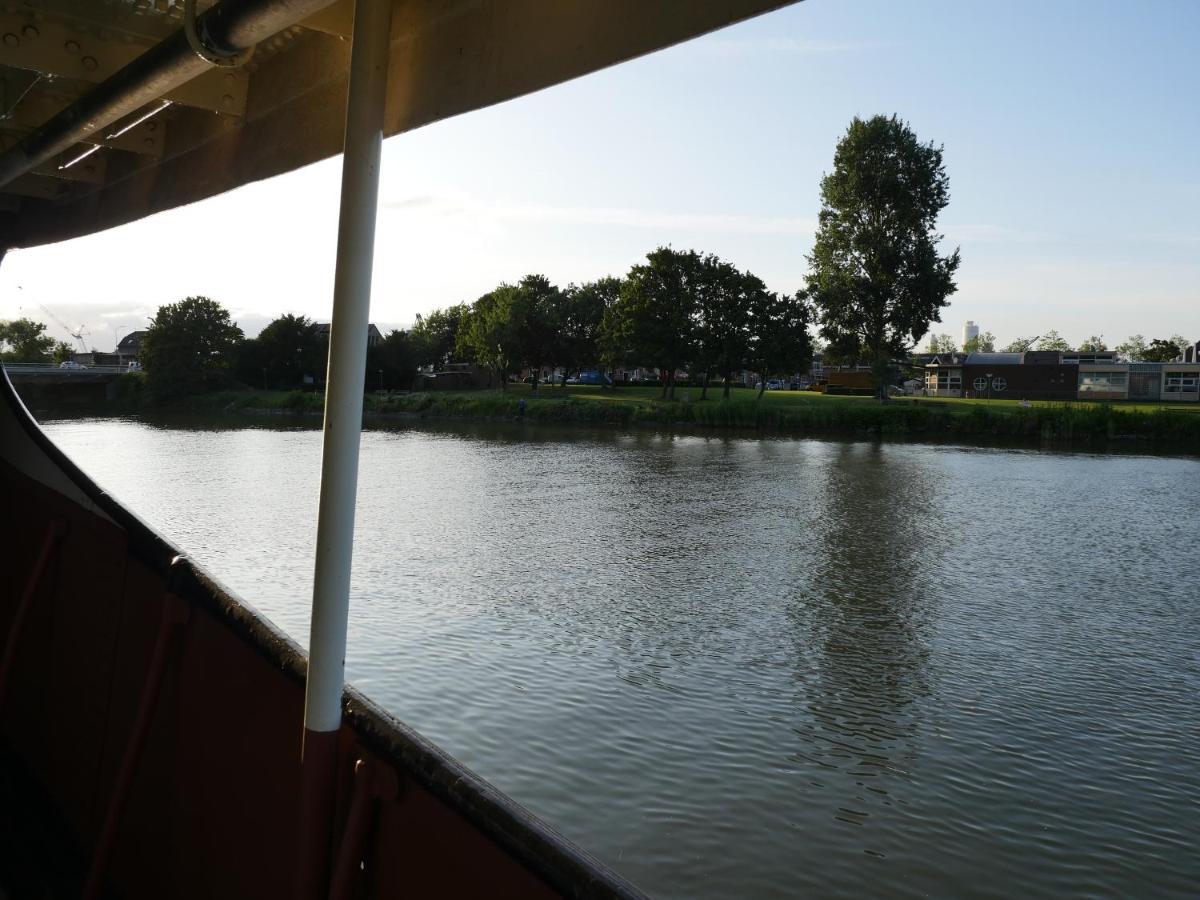 De Logeerboot Dordrecht Bed & Breakfast Ngoại thất bức ảnh