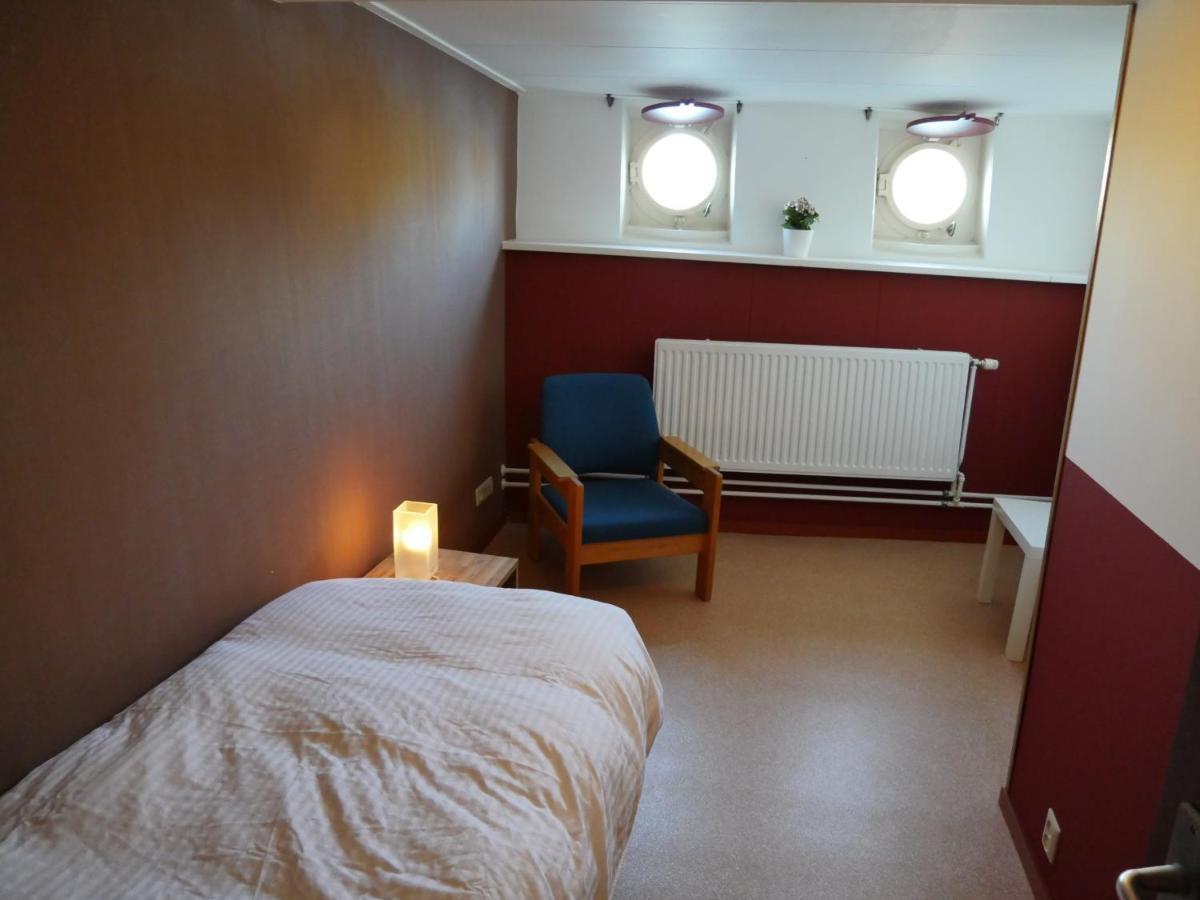 De Logeerboot Dordrecht Bed & Breakfast Ngoại thất bức ảnh