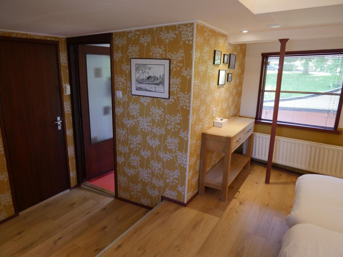 De Logeerboot Dordrecht Bed & Breakfast Ngoại thất bức ảnh