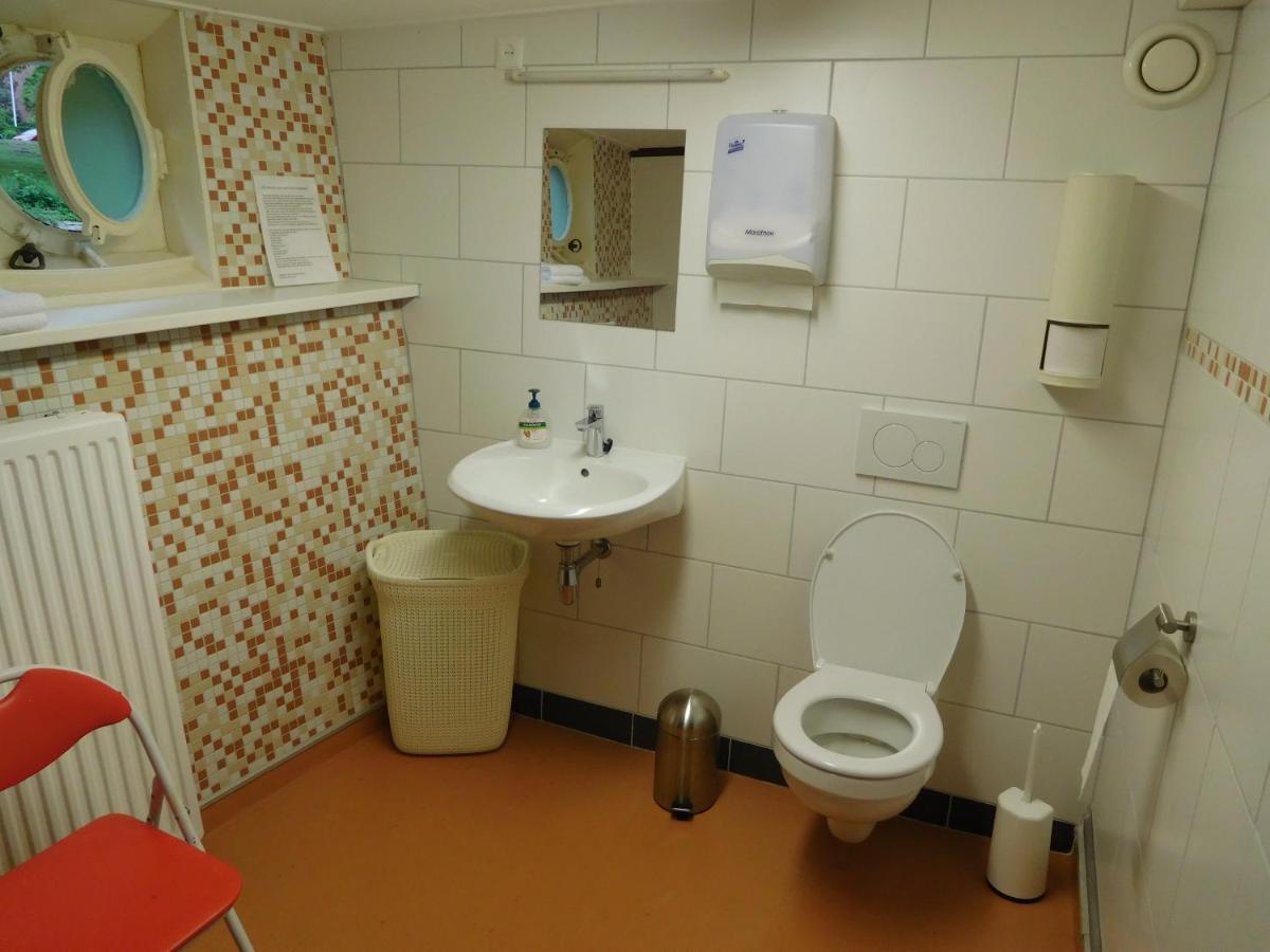 De Logeerboot Dordrecht Bed & Breakfast Ngoại thất bức ảnh