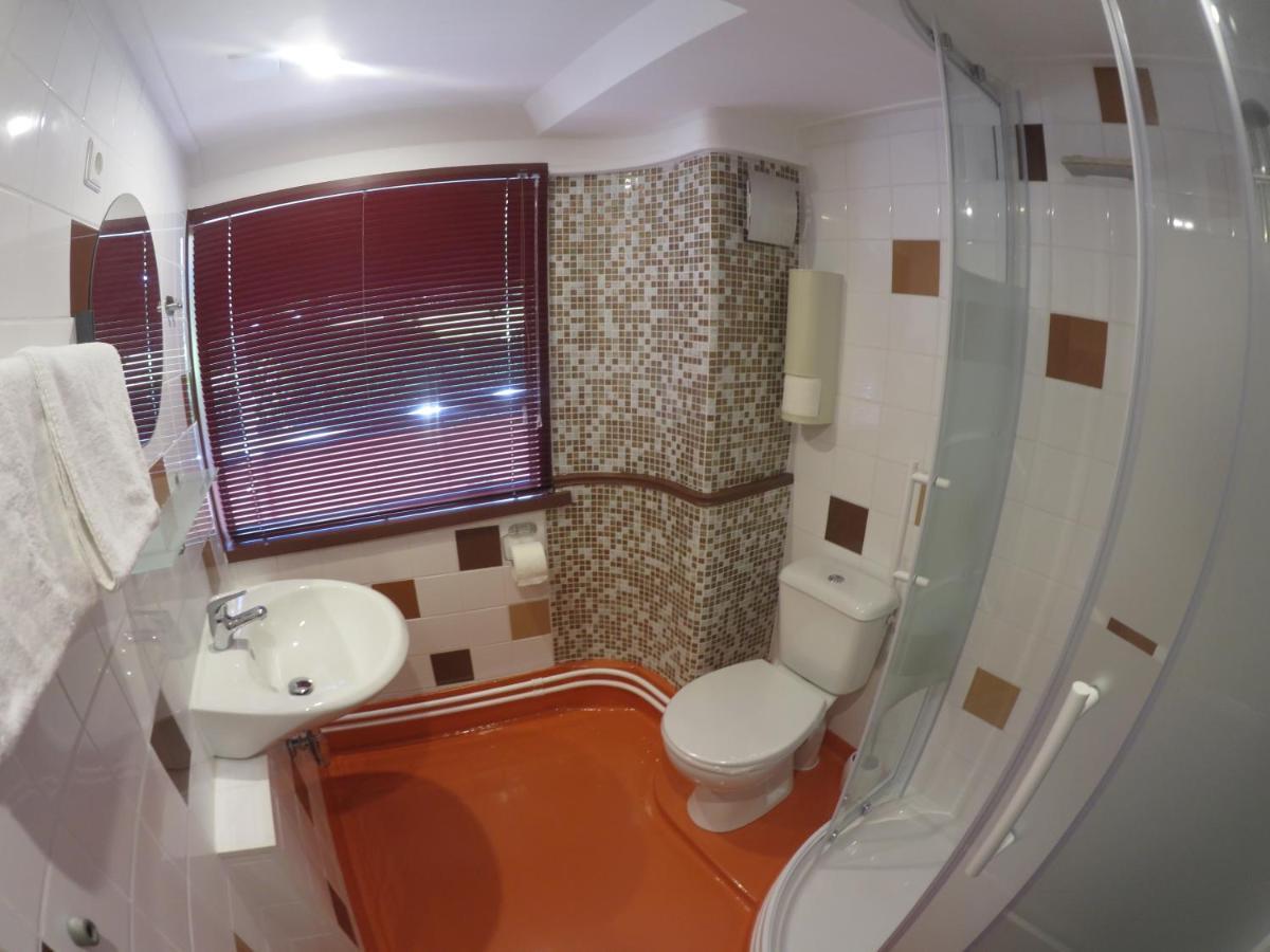 De Logeerboot Dordrecht Bed & Breakfast Ngoại thất bức ảnh